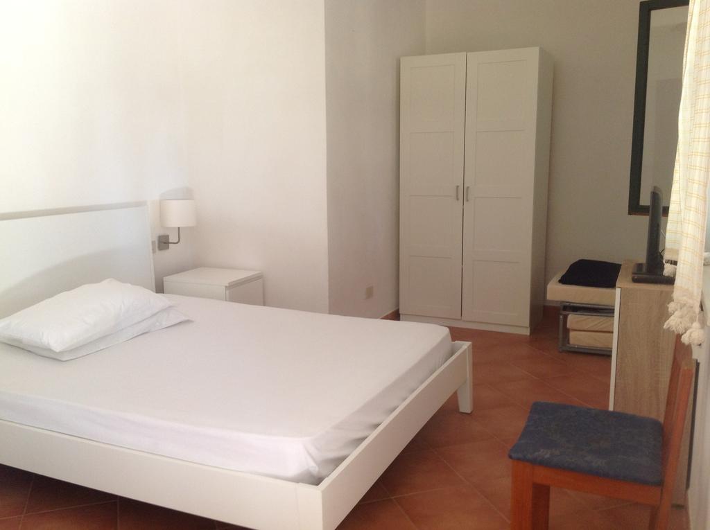 Appartamenti In Villa Senia فافينانا الغرفة الصورة